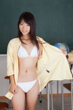 吸吮肉棒